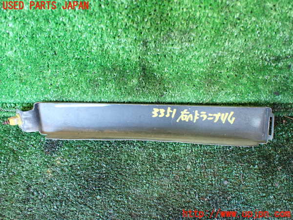 5UPJ-33511140]ハイラックスサーフ(KZN185W)右ヘッドライトリム 中古_m0003.jpg