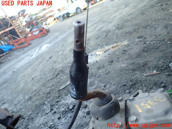 1UPJ-33513010]ハイラックスサーフ(KZN185W)ミッション AT 1KZ-TE 4WD 中古_m0003.jpg