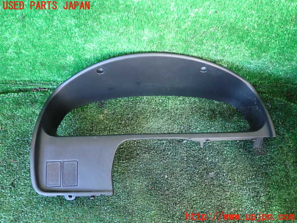 1UPJ-33517510]ハイラックスサーフ(KZN185W)メーターフード 中古_m0001.jpg