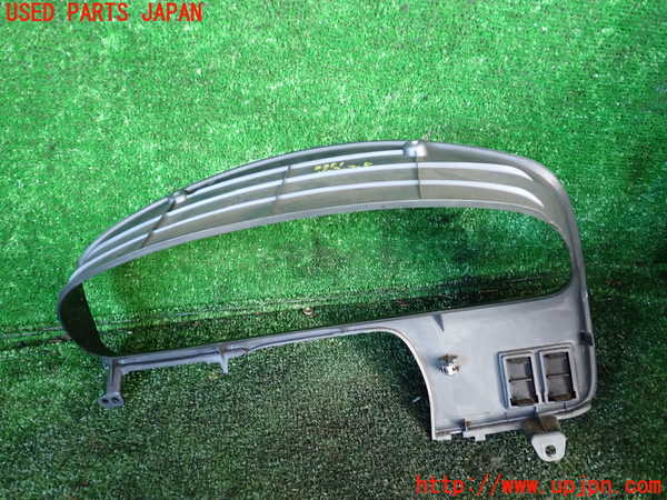 1UPJ-33517510]ハイラックスサーフ(KZN185W)メーターフード 中古_m0003.jpg