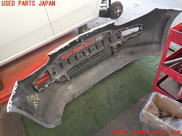 2UPJ-33521010]フィアット・プントエヴォ(199144)フロントバンパー 中古_m0004.jpg