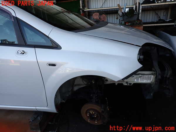 2UPJ-33521080]フィアット・プントエヴォ(199144)右前フェンダー 中古_m0001.jpg