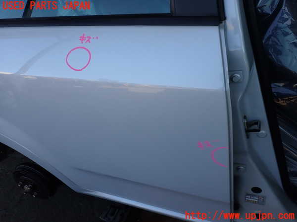 2UPJ-33521290]フィアット・プントエヴォ(199144)右後ドア 中古 PILKINGTON M3232 43R-001583_m0002.jpg
