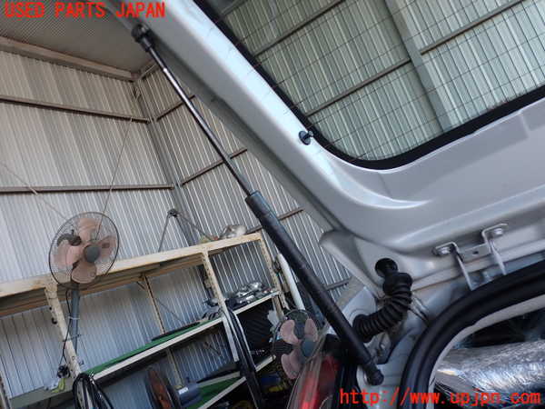 2UPJ-33521584]フィアット・プントエヴォ(199144)リアゲートダンパー 中古_m0002.jpg