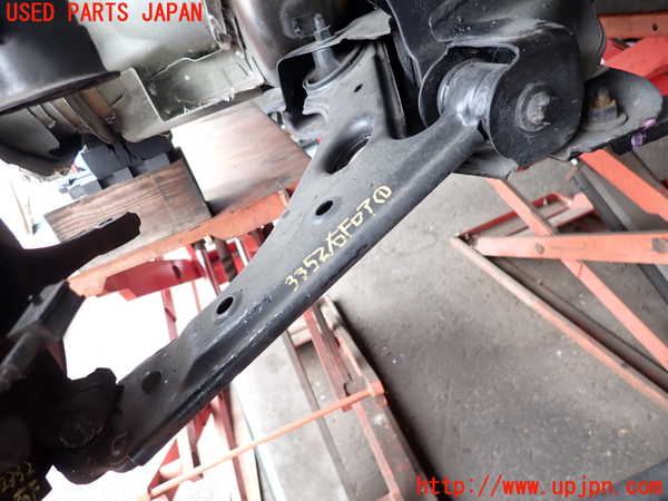 2UPJ-33525176]フィアット・プントエヴォ(199144)右フロントロアアーム1 中古_m0001.jpg