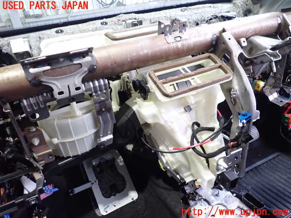 2UPJ-33526081]フィアット・プントエヴォ(199144)エバポレーター1 中古_m0001.jpg