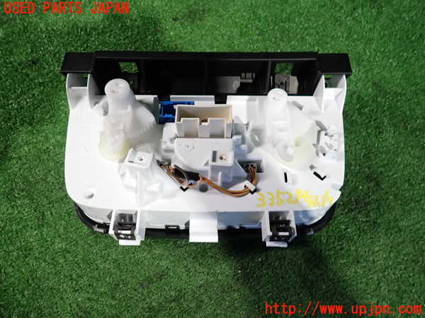 2UPJ-33526066]フィアット・プントエヴォ(199144)エアコンスイッチ1 中古_m0002.jpg