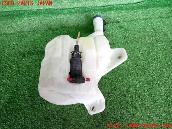 2UPJ-33526791]フィアット・プントエヴォ(199144)ウォッシャータンク1 中古_m0002.jpg