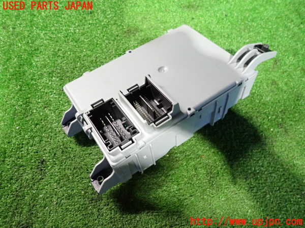 2UPJ-33526742]フィアット・プントエヴォ(199144)ヒューズボックス2 中古_m0002.jpg