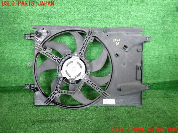 2UPJ-33526836]フィアット・プントエヴォ(199144)電動ファン1 中古_m0001.jpg