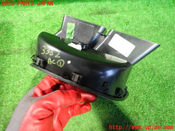 2UPJ-33527526]フィアット・プントエヴォ(199144)エアコン吹き出し口1 中古_m0002.jpg