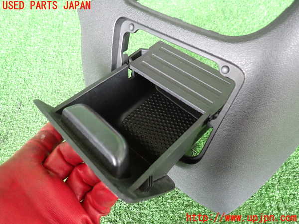 2UPJ-33527841]フィアット・プントエヴォ(199144)小物入れ1 中古_m0003.jpg