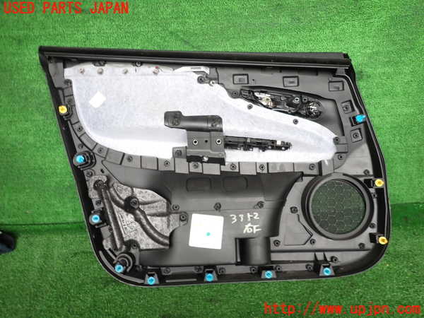 2UPJ-33521234]フィアット・プントエヴォ(199144)右前ドア内張り 中古_m0003.jpg