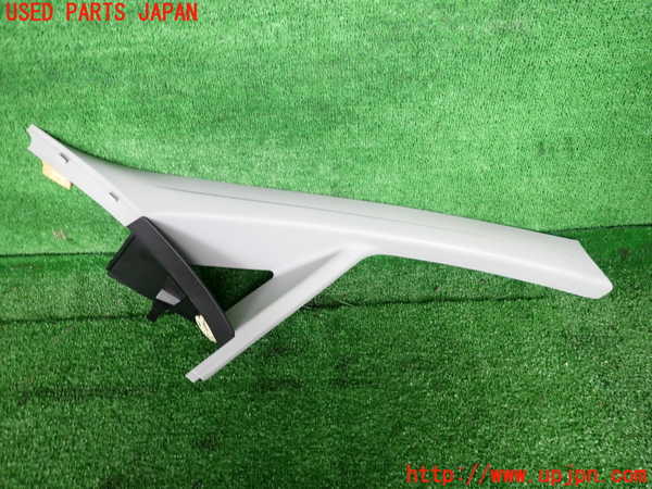 2UPJ-33527655]フィアット・プントエヴォ(199144)右フロントピラートリム 中古_m0001.jpg