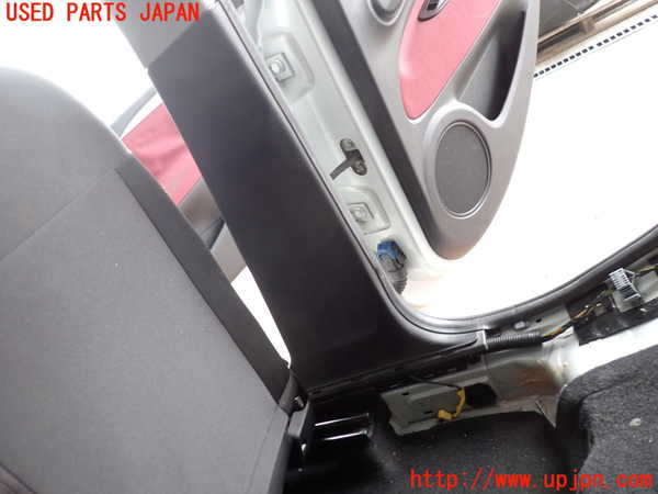 2UPJ-33527665]フィアット・プントエヴォ(199144)右センターピラートリム 中古_m0003.jpg