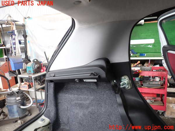 2UPJ-33527680]フィアット・プントエヴォ(199144)左リアピラートリム 中古_m0002.jpg