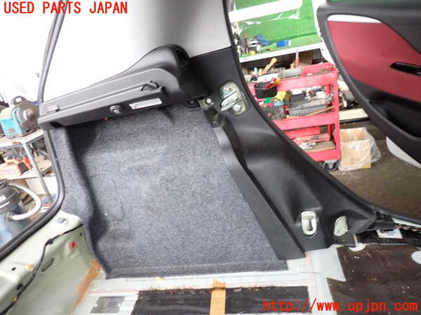 2UPJ-33527680]フィアット・プントエヴォ(199144)左リアピラートリム 中古_m0003.jpg