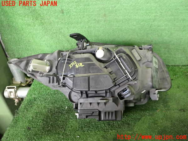 2UPJ-33531132]BMW 116i E87(UE16)左ヘッドライト HID 中古_m0003.jpg