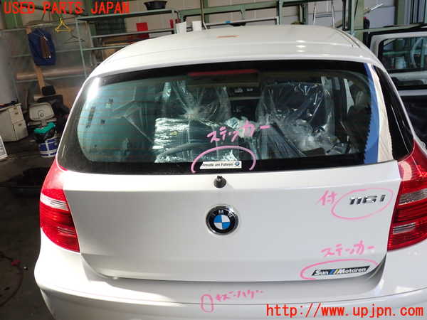 2UPJ-33531566]BMW 116i E87(UE16)バックドア リアゲート ハッチ 中古 PILKINGTON M3232 43R-001583_m0001.jpg