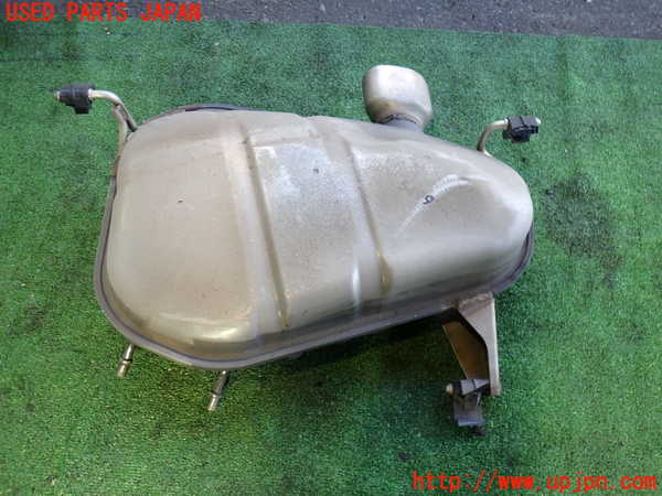 2UPJ-33532671]BMW 116i E87(UE16)リアマフラー1 中古_m0002.jpg