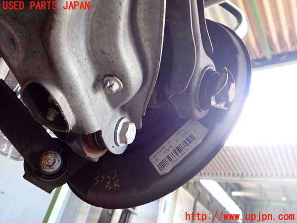 2UPJ-33534300]BMW 116i E87(UE16)右リアナックルハブ 中古_m0001.jpg
