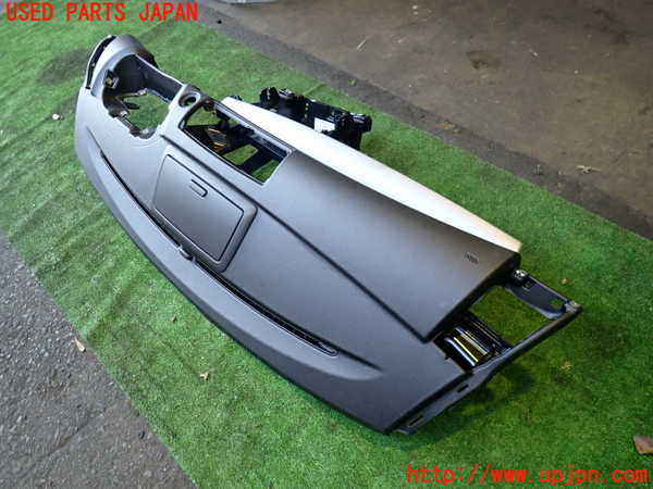 2UPJ-33537505]BMW 116i E87(UE16)ダッシュボード 中古_m0002.jpg