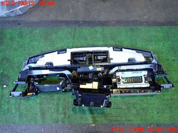 2UPJ-33537505]BMW 116i E87(UE16)ダッシュボード 中古_m0005.jpg