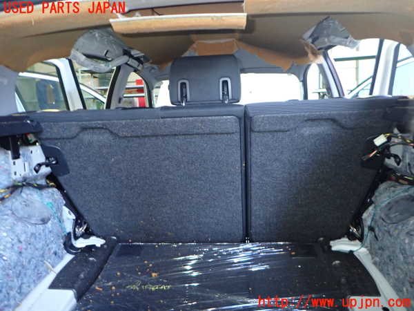 2UPJ-33537385]BMW 116i E87(UE16)リアシート 中古_m0004.jpg