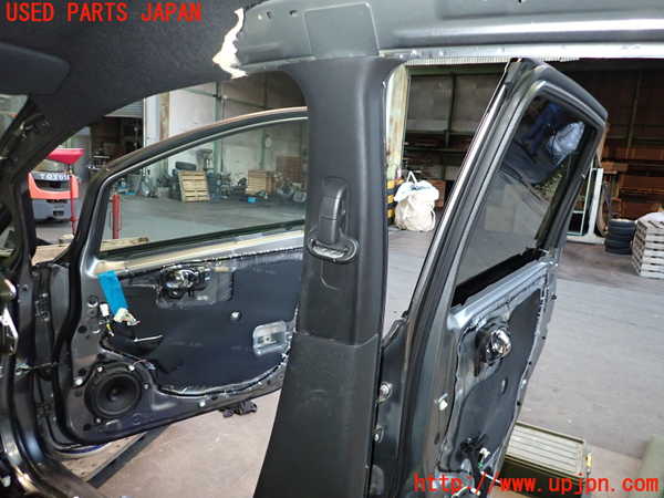 2UPJ-33547665]ノート e-POWER NISMO(HE12)右センターピラートリム 中古_m0001.jpg
