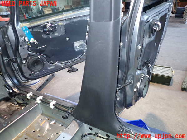 2UPJ-33547665]ノート e-POWER NISMO(HE12)右センターピラートリム 中古_m0002.jpg