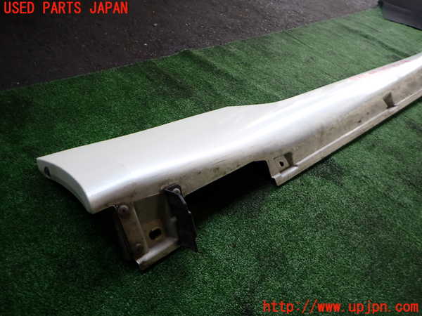 2UPJ-33551390]CR-Z(ZF1)右サイドステップ ジャンク_m0002.jpg