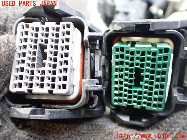 2UPJ-33552010]CR-Z(ZF1)エンジン LEA 中古_m0004.jpg