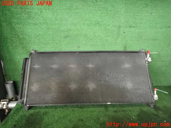 2UPJ-33556031]CR-Z(ZF1)エアコンコンデンサー1 中古_m0001.jpg