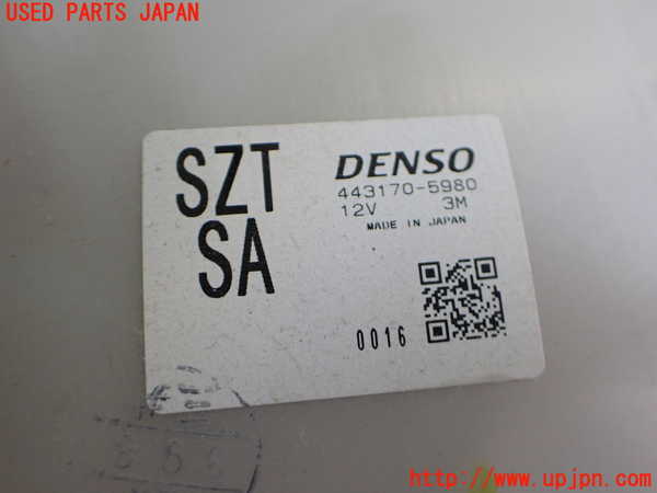 2UPJ-33556081]CR-Z(ZF1)エバポレーター1 中古_m0002.jpg