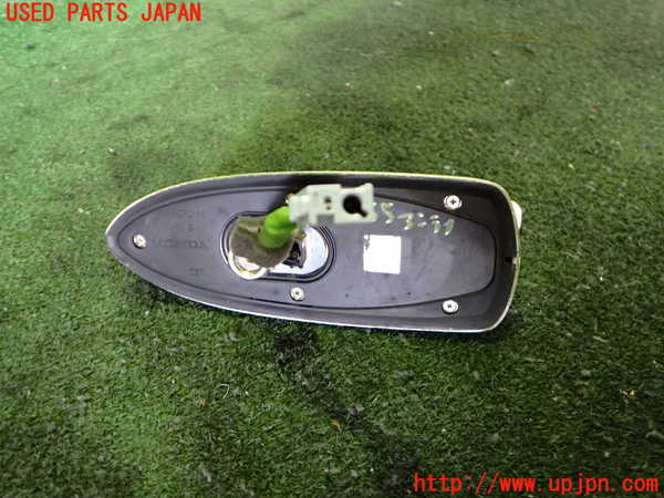 2UPJ-33556550]CR-Z(ZF1)アンテナ 中古_m0003.jpg