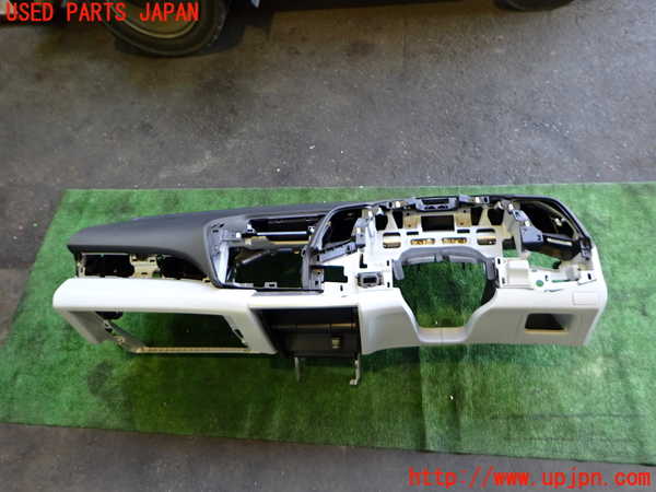 2UPJ-33557505]CR-Z(ZF1)ダッシュボード 中古_m0001.jpg