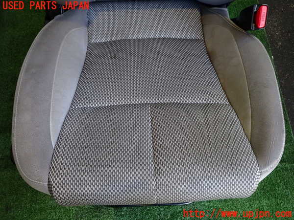 2UPJ-33557035]CR-Z(ZF1)運転席シート 中古_m0003.jpg