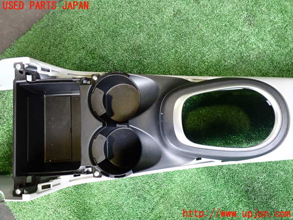 2UPJ-33557540]CR-Z(ZF1)センターコンソール 中古_m0003.jpg