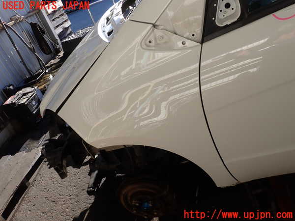 2UPJ-33561082]ベンツ A180(169032)(169)左前フェンダー 中古_m0001.jpg
