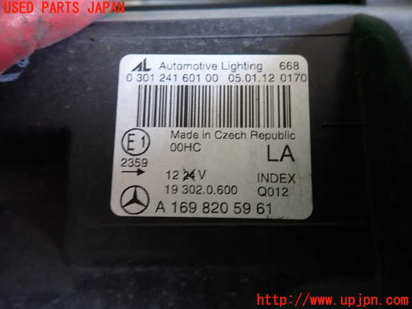 2UPJ-33561132]ベンツ A180(169032)(169)左ヘッドライト ハロゲン 中古_m0003.jpg