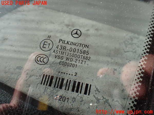 2UPJ-33561195]ベンツ A180(169032)(169)フロントガラス 中古(43R-001585 M125)_m0002.jpg