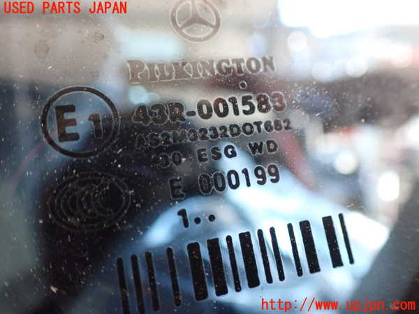 2UPJ-33561382]ベンツ A180(169032)(169)左クォーターガラス 中古(43R-001583 M3232)_m0002.jpg