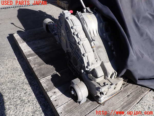 2UPJ-33563010]ベンツ A180(169032)(169)ミッション AT 266 中古_m0002.jpg