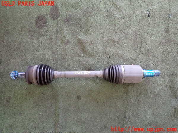 2UPJ-33564015]ベンツ A180(169032)(169)左フロントドライブシャフト 中古_m0001.jpg