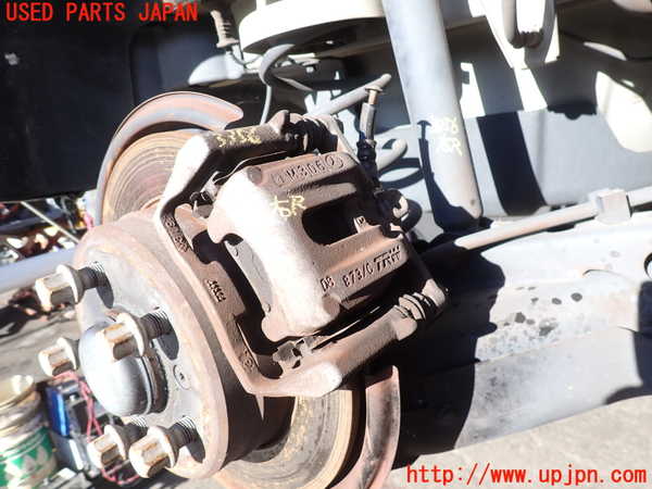 2UPJ-33564090]ベンツ A180(169032)(169)右リアキャリパー 中古_m0001.jpg