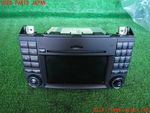 2UPJ-33566589]ベンツ A180(169032)(169)カーナビゲーション HDD 中古_m0001.jpg
