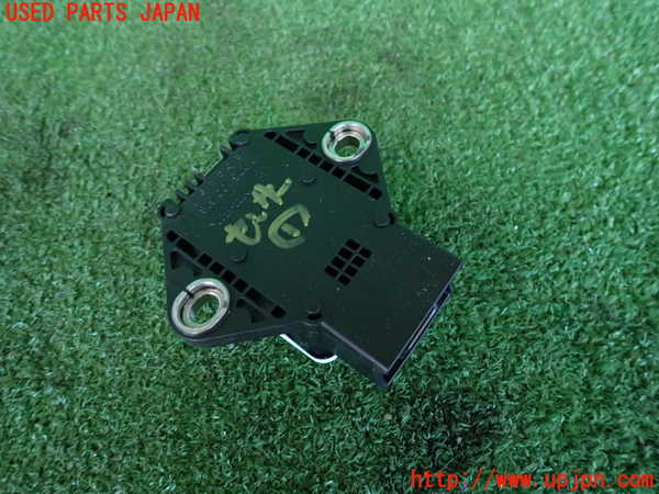 2UPJ-33566381]ベンツ A180(169032)(169)センサー1 中古_m0002.jpg