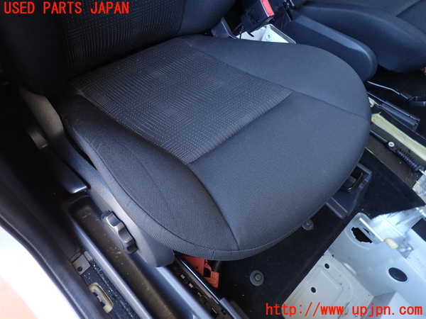2UPJ-33567035]ベンツ A180(169032)(169)運転席シート 中古_m0003.jpg