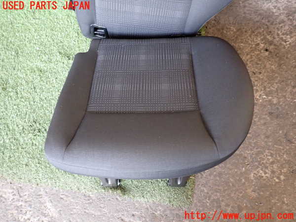 2UPJ-33567435]ベンツ A180(169032)(169)左リアシート 中古_m0003.jpg
