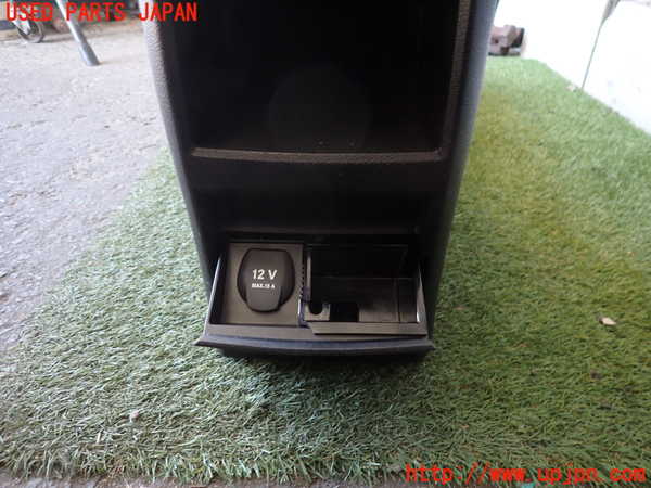 2UPJ-33567540]ベンツ A180(169032)(169)センターコンソール 中古_m0005.jpg